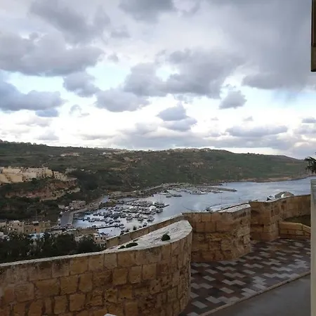Harbour Views Duplex Maisonette With Jacuzzi Hot Tub Mgarr Kültér fotó