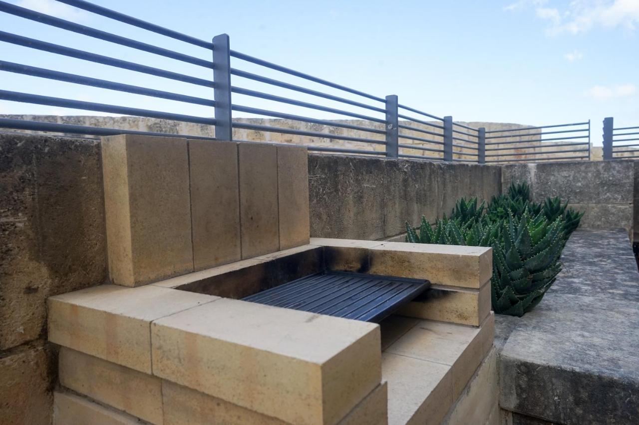 Harbour Views Duplex Maisonette With Jacuzzi Hot Tub Holiday home