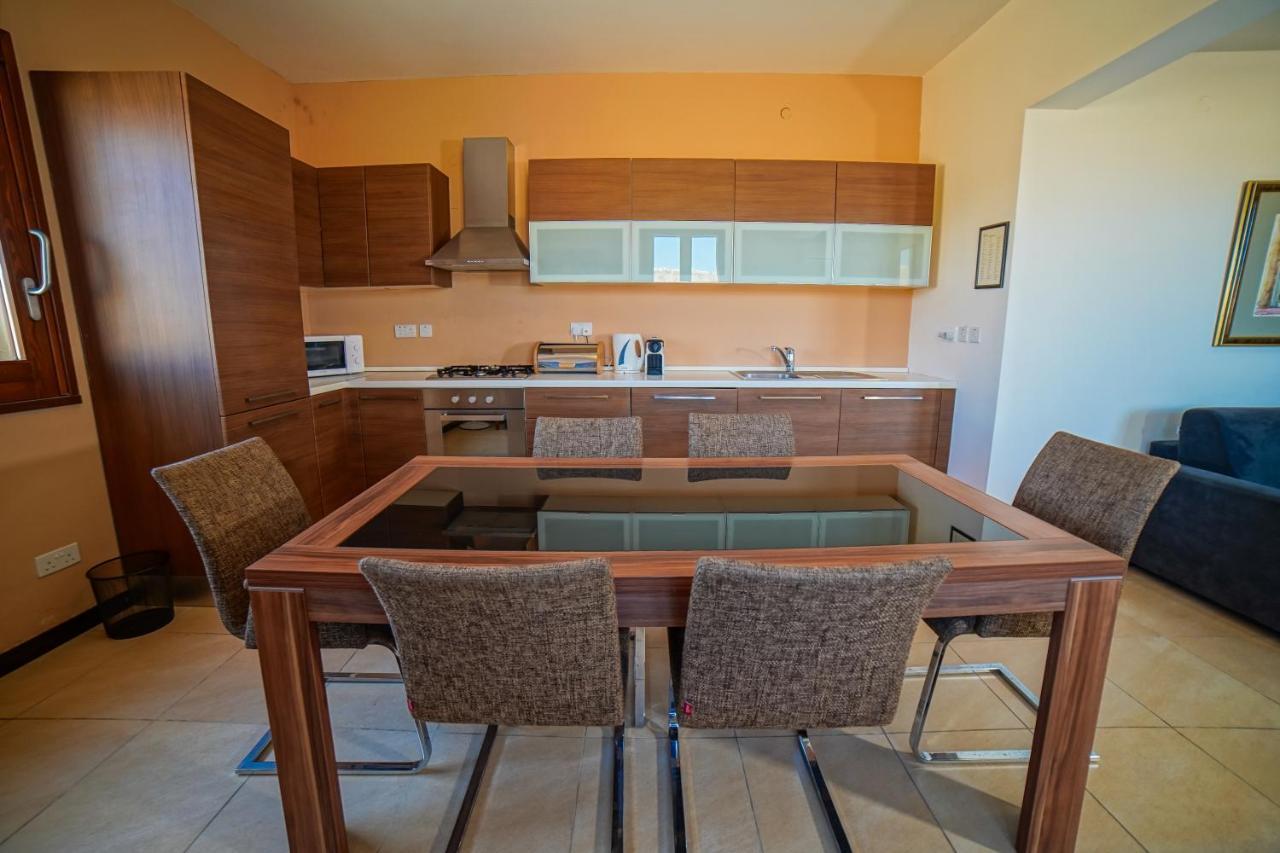 Harbour Views Duplex Maisonette With Jacuzzi Hot Tub Holiday home