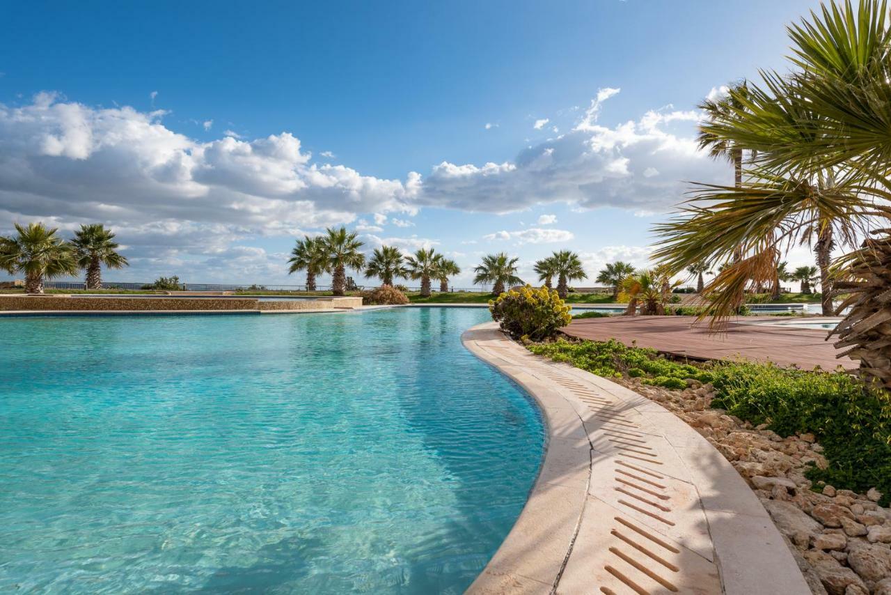 Harbour Views Duplex Maisonette With Jacuzzi Hot Tub *