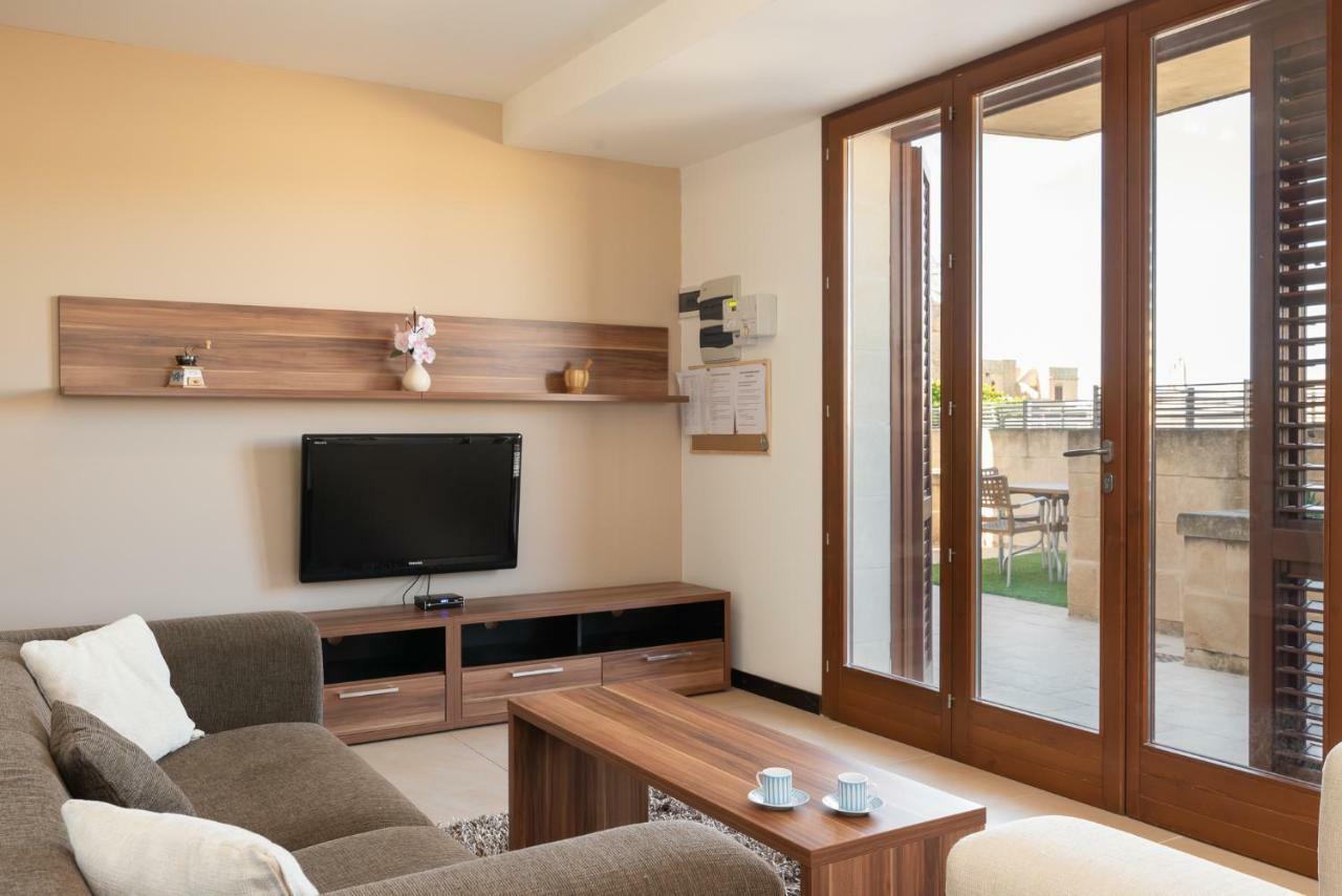 Casa vacanze Harbour Views Duplex Maisonette With Jacuzzi Hot Tub Mgarr